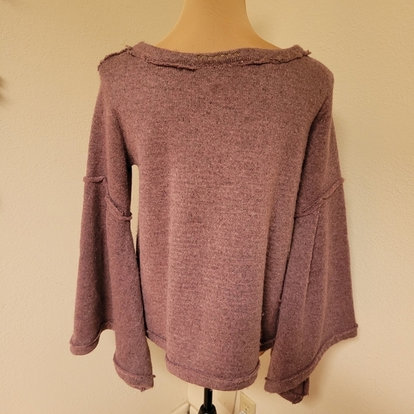 Sundance Mountain Retreat Purple Bell Sleeve Sweater - Picture 2 of 6